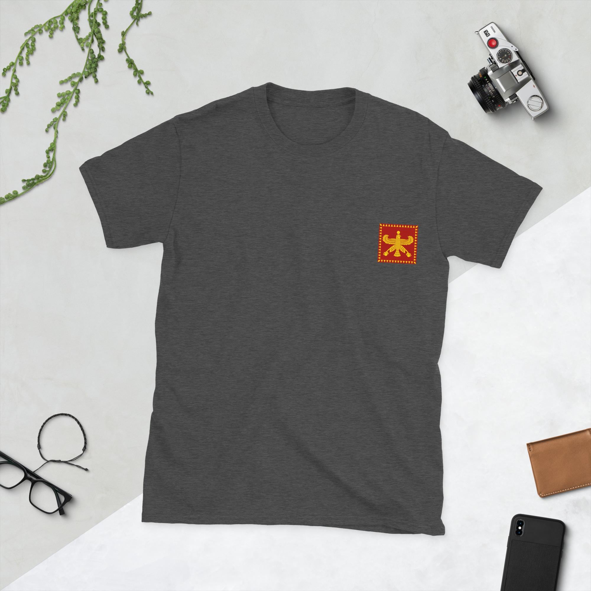 Derafsh kaviani Unisex T-Shirt
